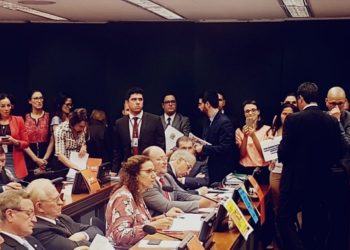 Projeto de lei modifica normas para compra, venda e manuseio de pesticidas | Foto: Divulgação