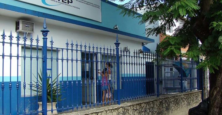 Sede do Cetep - Macaé-RJ