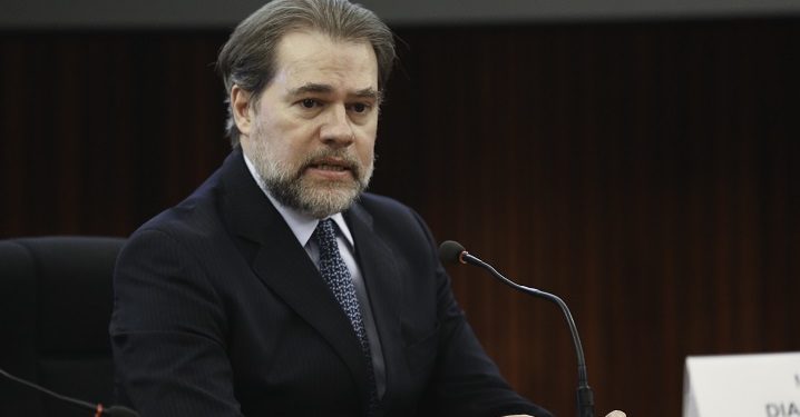 Brasília - Carmem Lucia e o Dias Toffoli participam do encerramento do XI Encontro Nacional do Poder Judiciário onde o CNJ divulga as metas do Judiciário em 2017 e 2018 (Fabio Rodrigues Pozzebom/Agência Brasil)