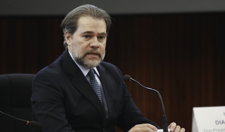 Brasília -  Carmem Lucia e o Dias Toffoli participam do encerramento do XI Encontro Nacional do Poder Judiciário onde o CNJ divulga as metas do Judiciário em 2017 e 2018 (Fabio Rodrigues Pozzebom/Agência Brasil)