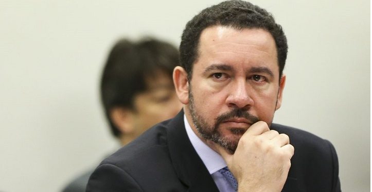 Brasília - O ministro interino do Planejamento, Dyogo Oliveira, durante audiência pública da Comissão Especial sobre Novo Regime Fiscal (PEC 241/16), na Câmara dos Deputados (Marcelo Camargo/Agência Brasil)