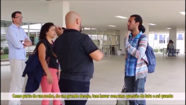 VIU-JOVEM-SURDO-E-MUDO-CURSANDO-MEDICINA