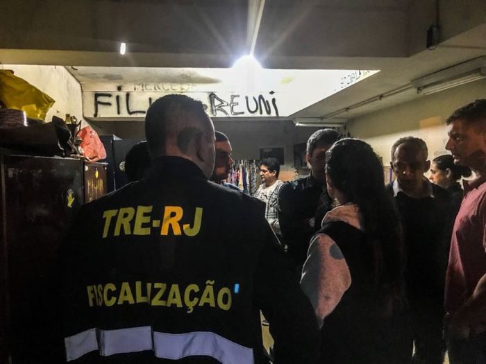 Juiz de Campos tentar cercear direito a liberdade no campus da UFF