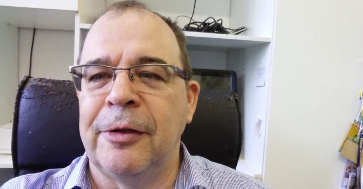 Profoessor da Uenf Marcos Pedlowski