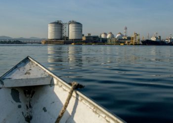 Mais um acidente ambiental na Baía da Guanabara