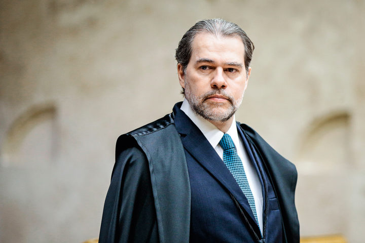 Relatório do Coaf aponta como atípica transferência de R$ 25,9 milhões da J&F para empresa ligada ao resort que teve participação vendida por Dias Toffoli. Entenda o caso.