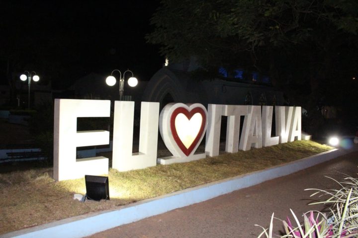 Monumento no município de Italva (RJ)