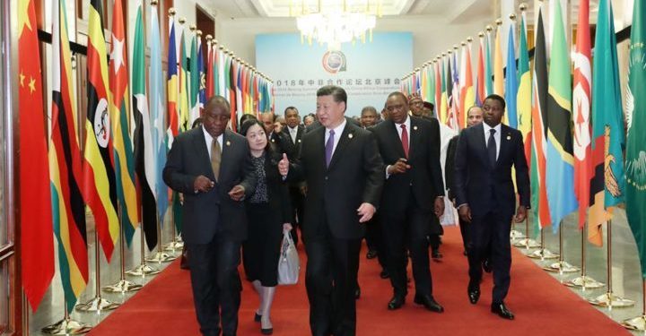 Presidente da China em visita à África