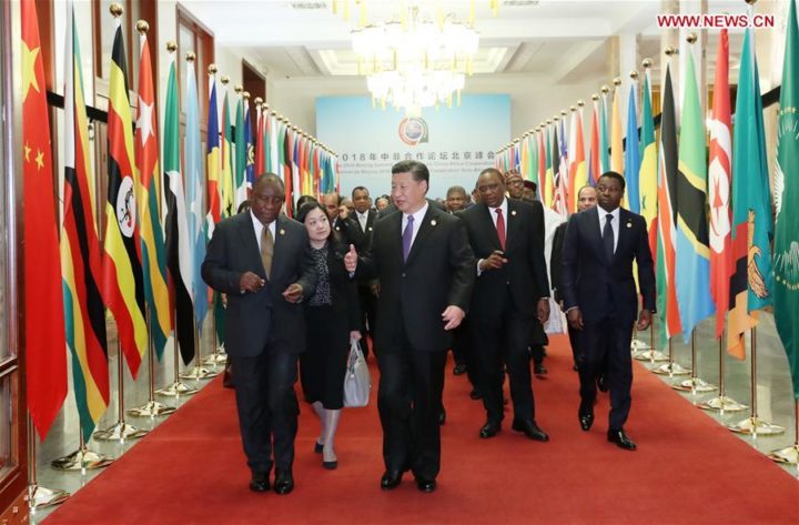Presidente da China em visita à África