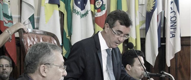 Prefeito interino de Niterói