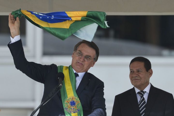 Presidente Jair Bolsonaro e o vice Hamilton Mourão