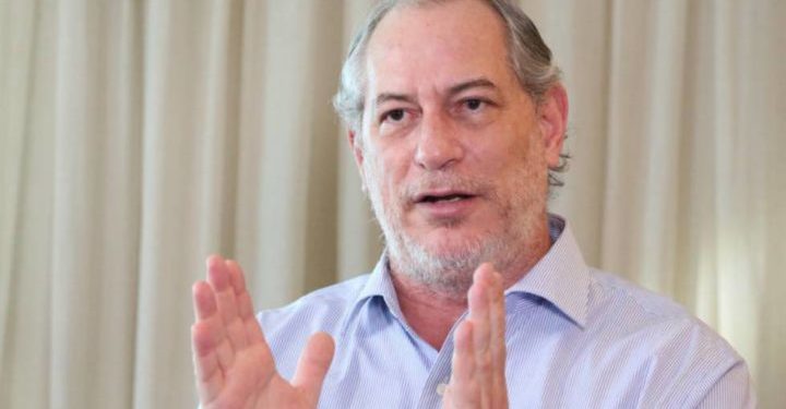 Ex-ministro Ciro Gomes