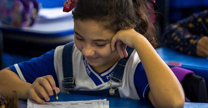 Educação
