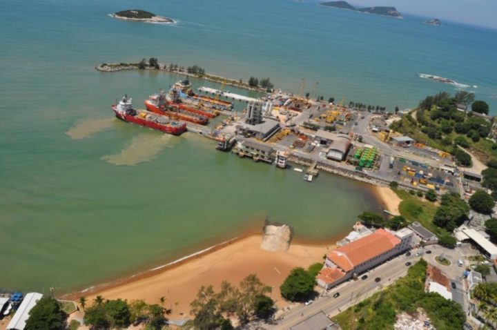 Porto de Imbetiba em Macaé-RJ