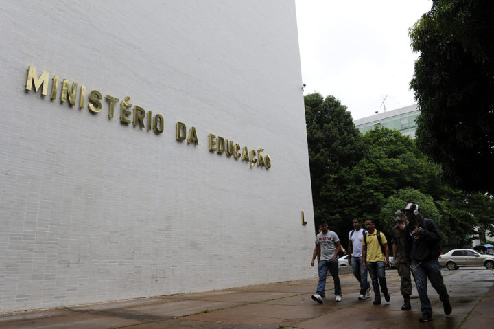 Ministério da Educação e Cultura