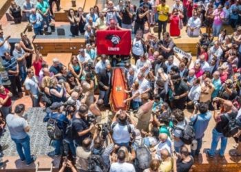 Sepultamento de Vará