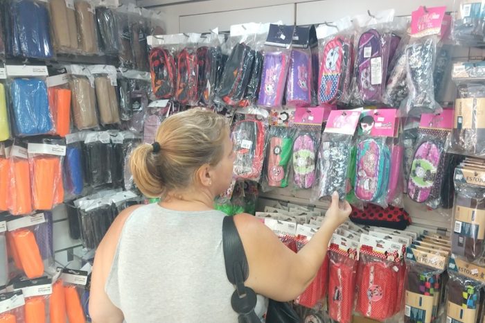 Compra de material escolar