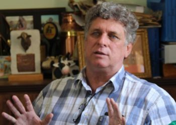 Armando Carneiro: Ex-prefeito de Quissamã condenado por improbidade adminstrativa