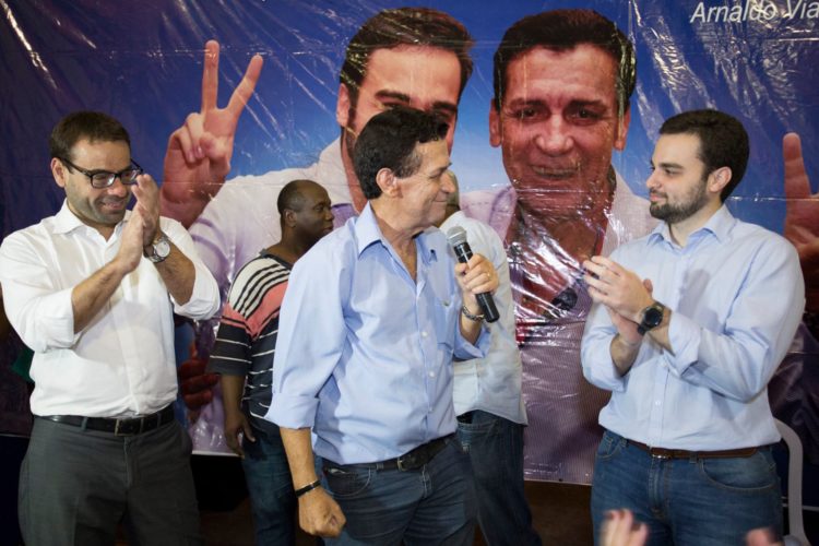 Caio e Arnaldo Vianna