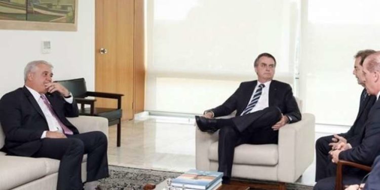 Jair Bolsonaro com o centrão