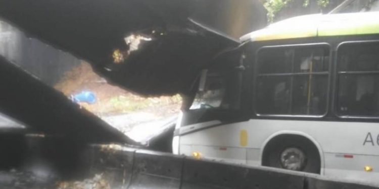 Desabamento em túnel no RJ