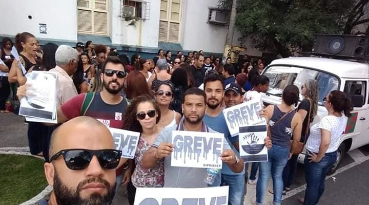 Greve servidores Municipais de Campos-RJ