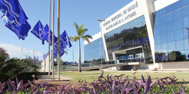 Contas de Dr. Aluízio, Macaé: vereadores votam pela rejeição