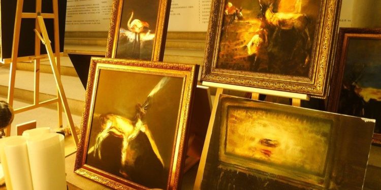 Exposição do artista Robô