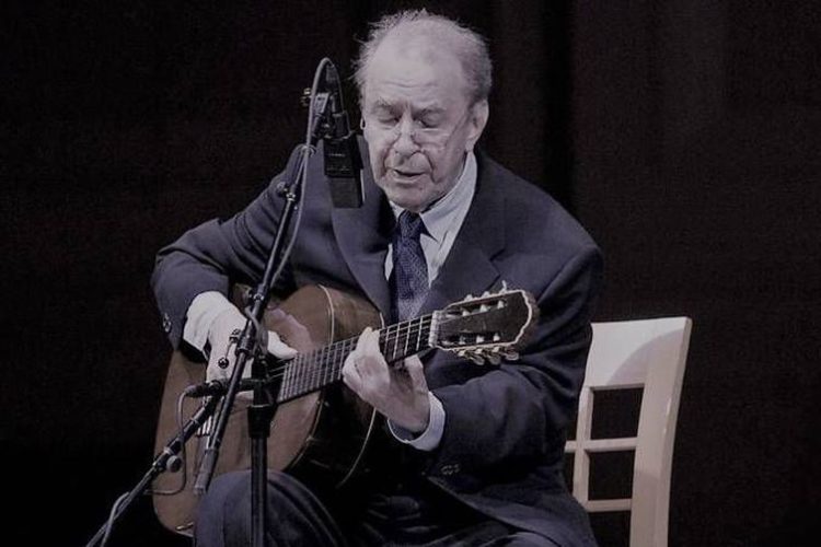 Cantor João Gilberto