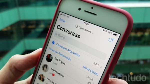 Pane em três plataformas digitais