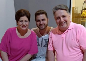 Rosinha e Anthony Garotinho com o filho Wladimir
