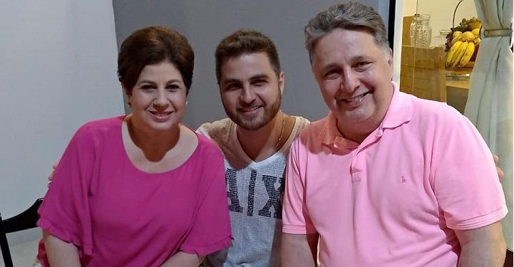Rosinha e Anthony Garotinho com o filho Wladimir
