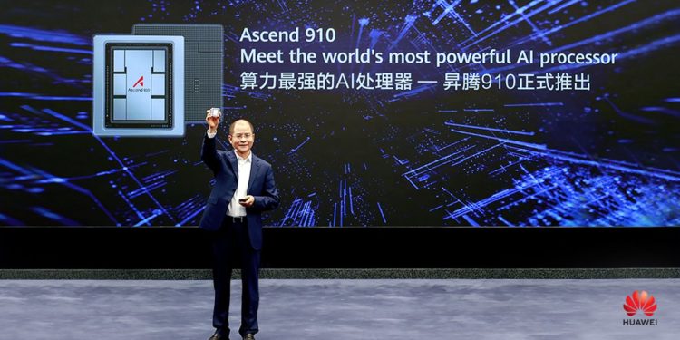 Lançamento do processador Ascend 910 da Huawei