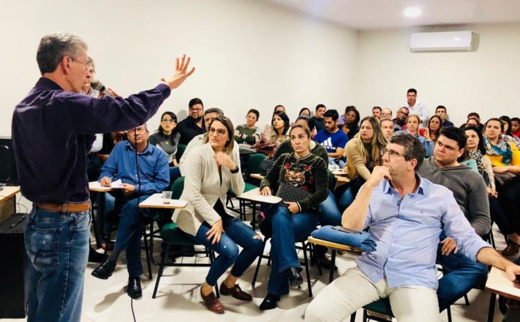 Assembleia dos Médicoss em Campos