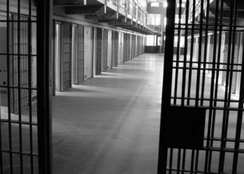 Tempo máximo de prisão poderá ser ampliado