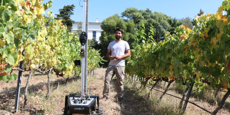 Vinbot o robô que atua no cultivo e plantio de uva