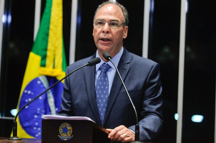 Senador Fernando Bezerra investigado pelo PF