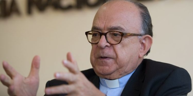 Arcebispo Raimundo Damascendo