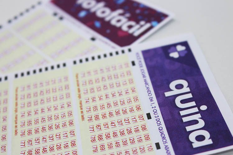 Volante da quina e loto fácil