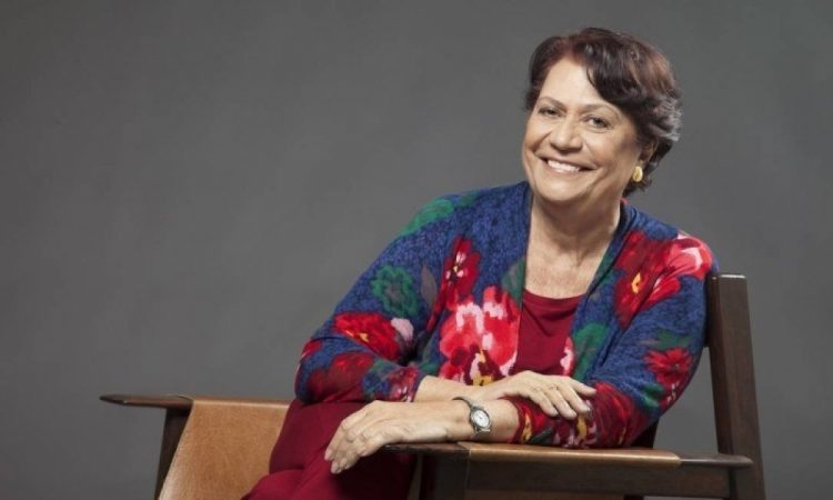 A escritora Ana Maria Machado é homenageada na Feira Literária de Quissamã-RJ