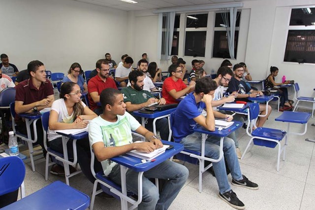 Vestibular para a FeMASS