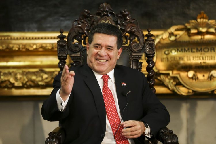 Senador Horácio Cartes