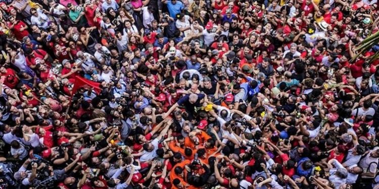 Lula Livre em Curitiba