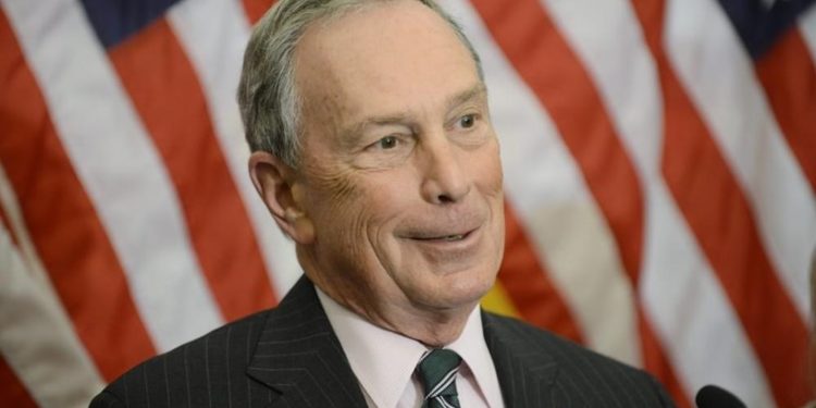 Ex-prefeito de Nova York Michael Bloomberg