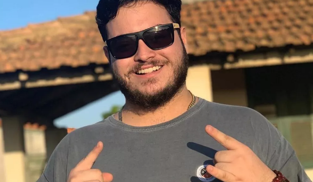 Pedro Machado - filho de Carla Machado