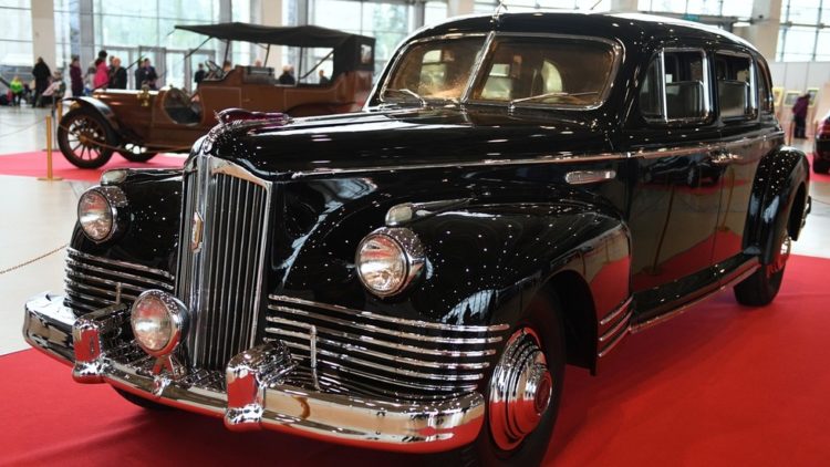 Modelo da Limusine que pertenceu a Stalin