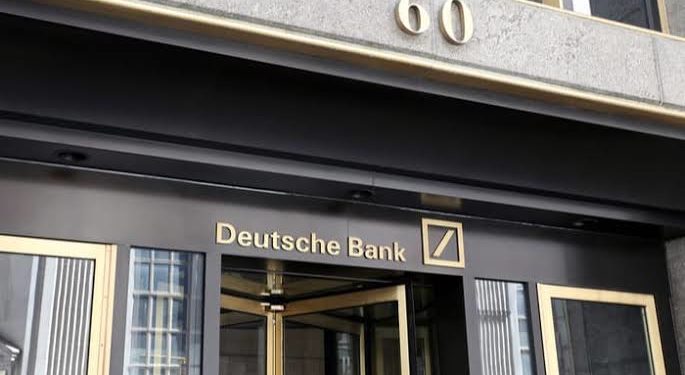 Demissões no Sistema Bancário Mundial