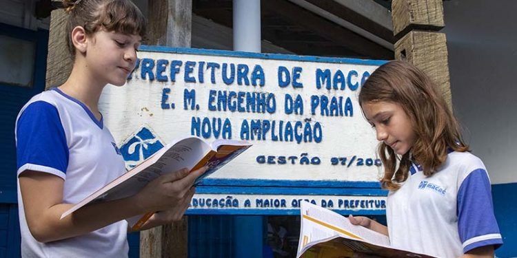 Bolsa Escola em Macaé-RJ