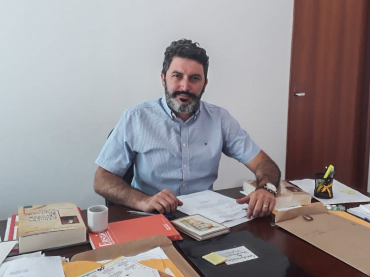 Secretário de Educação de Campos-RJ, Brand Arenari