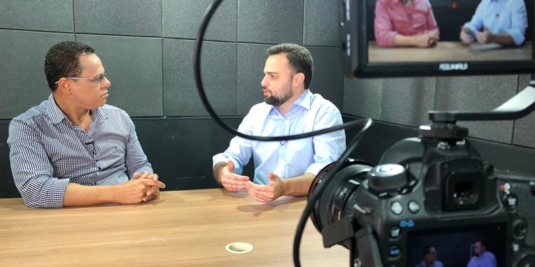 Entrevista de Caio Vianna - Canal VIU!